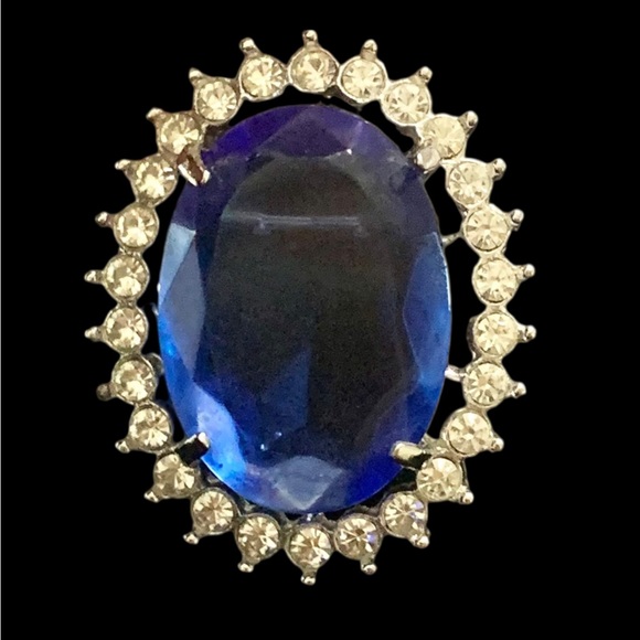 Blue Faceted Glass Pendant or Brooch Combo Silver Tone with Rhinestones - Picture 8 of 12